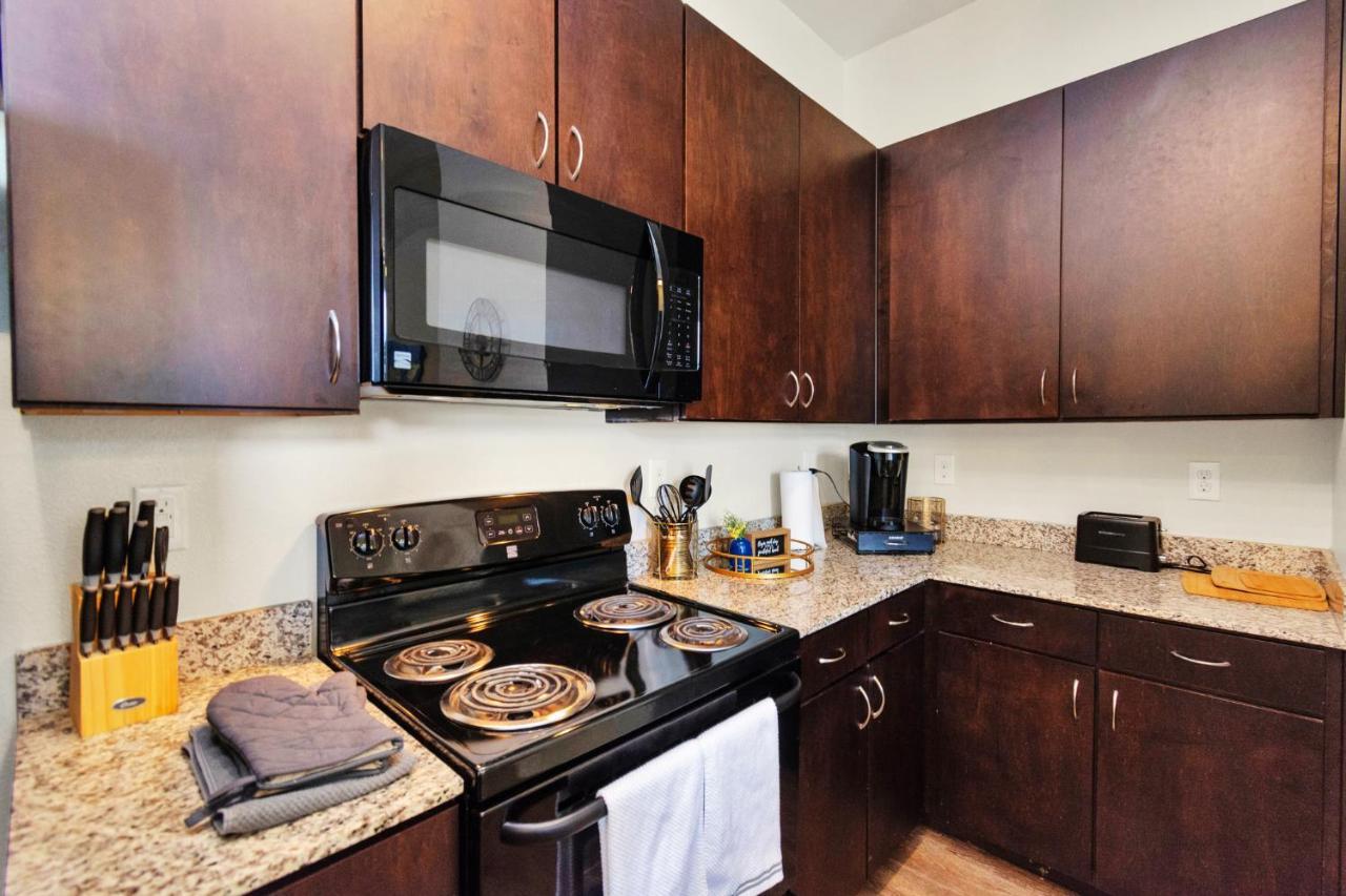 Charming Suite With Gym Near Nrg Medical Center Houston Kültér fotó